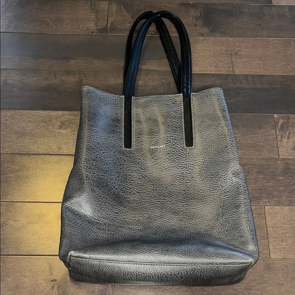Mat&Nat Vegan leather Tote Bag
